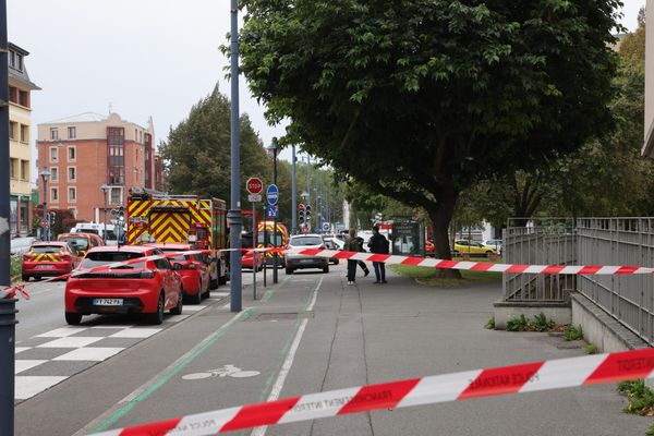 Le lycée d'Arras, cible d'une attaque au couteau vendredi 13 octobre 2023