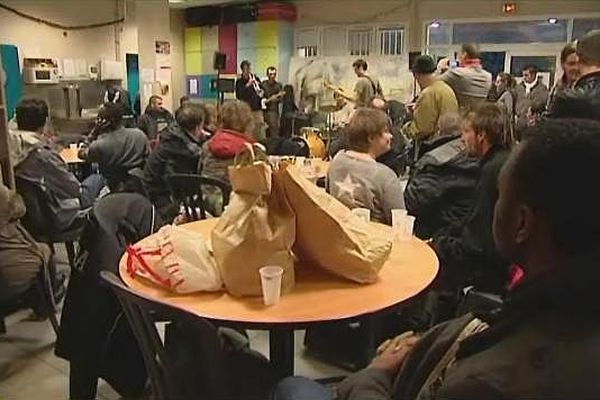 Le groupe Caennais " le Milieu" a donné un concert à la Boussole, à Caen