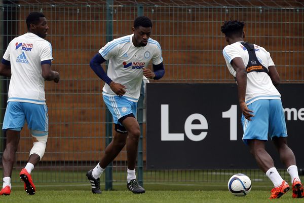 Abou Diaby à l'entraînement au Centre Robert Louis-Dreyfus La Commanderie le 13 octobre 2015.