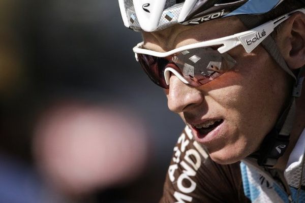 Après avoir remporté une étape du Critérium du Dauphiné en juin dans les Alpes, l'Auvergnat Romain Bardet a récidivé le 23 juillet 2015 en remportant sa première victoire dans le Tour de France en s'adjugeant en solitaire la 18ème étape entre Gap et Saint-Jean-de-Maurienne.