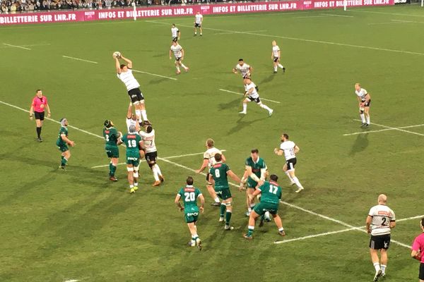 Prise de balle aérienne pour Retief Marais et des Brivistes qui se sont fait très, très peur ce samedi soir.