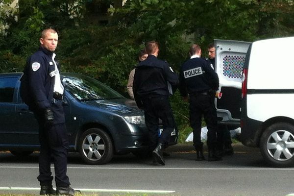 Un cadavre a été retrouvé dans le canal à Rennes