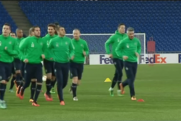 J-1 avant la rencontre avec le FC Bâle ... les Verts à l'entraînement - 24/2/16