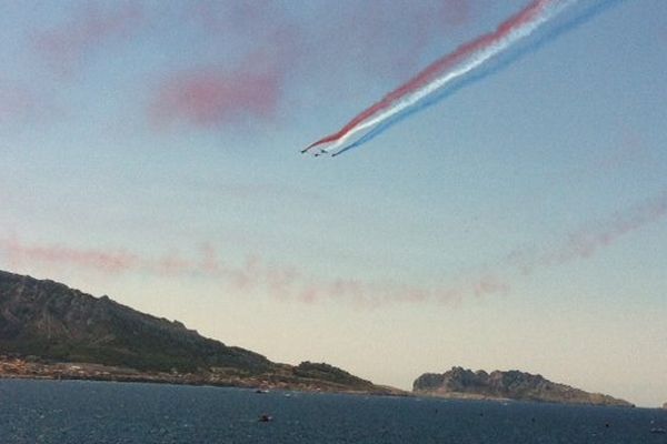 La patrouille de France a répété ses figures ce mardi au large de Marseille.