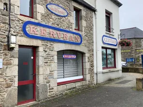 Basé dans le Finistère au Folgoët, Kervran, constructeur de maisons individuelles, a été placé mardi en liquidation judiciaire par le tribunal de commerce de Brest.