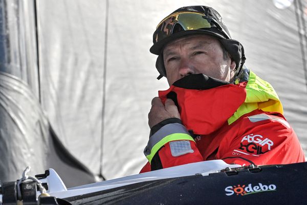 Thomas Coville et l'équipage de Sodebo ont passé l'archipel des Açores