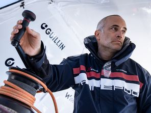 Le skippeur Fabrice Amedeo participe à la 10ème édition du Vendée Globe.