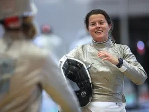 Cécilia Berde à la conquête d'une médaille avec l'équipe de France de sabre