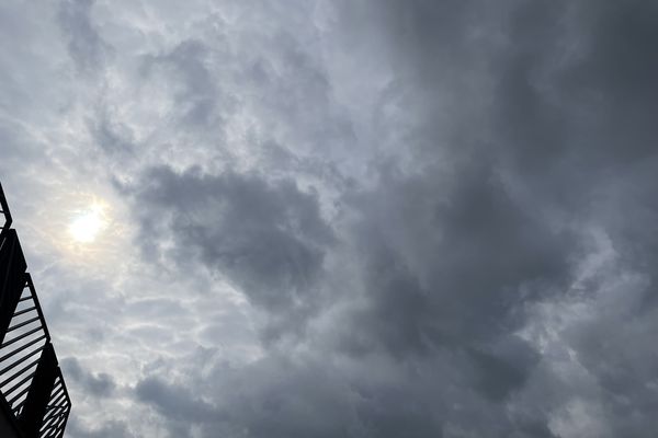 Le ciel encombré sur Lille