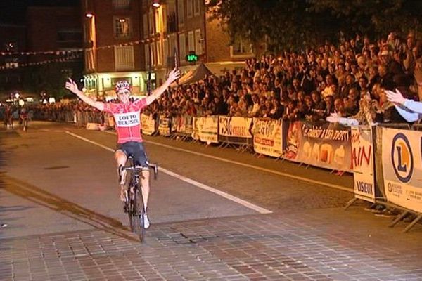 Tony Gallopin, vainqueur d'étape à Mulhouse et maillot jaune sur le Tour de France 2014, a remporté mardi soir la 33e édition du Critérium de Lisieux