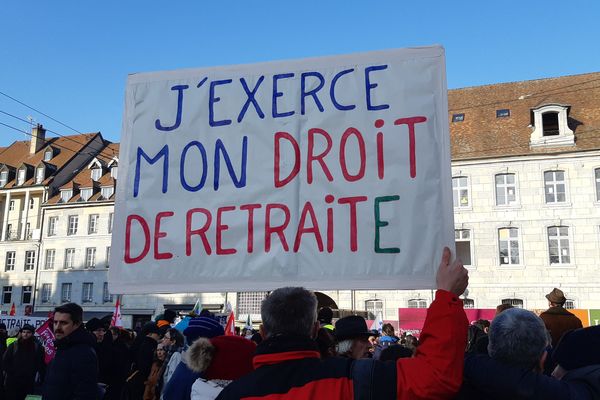 Le 5 décembre, manifestation contre la réforme des retraites à Besançon.