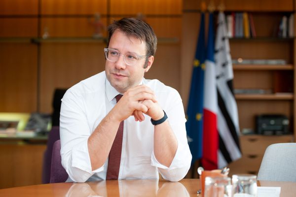 Loïg Chesnais-Girard , président du Conseil Régional de Bretagne (PS). Il sera candidat aux prochaines élections régionales. 