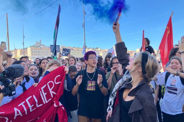 Mobilisation pour les salaires et l'abrogation de la réforme des retraites à l'appel de l'intersyndicale FSU, Solidaires, CGT le 1er octobre 2024 à Marseille