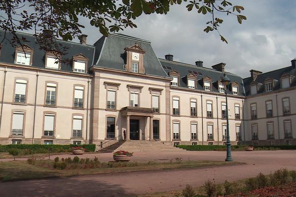 L'hôpital du Creusot (archives)