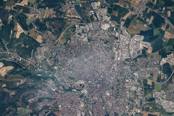 Les photos ont été prises à 400km d'altitude.