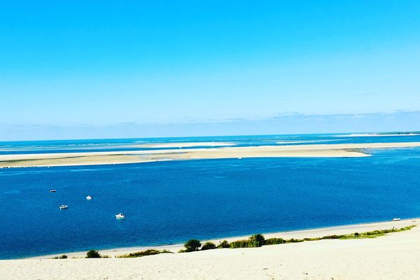 Le temps sera idéal pour profiter des plages du littoral (Vue du banc d'Arguin depuis la dune du Pilat)