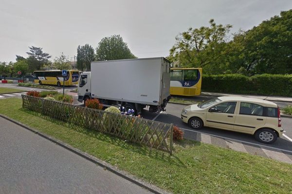 Le boulevard Jean de Grandmaison à Machecoul a été inondé dans l'après-midi de jeudi.