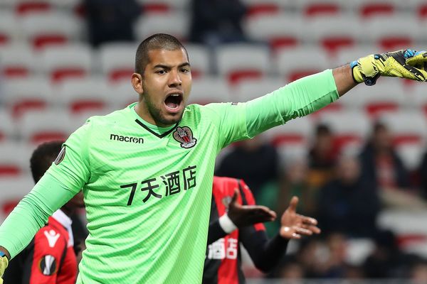 Walter Benitez gardien de l' OGC Nice