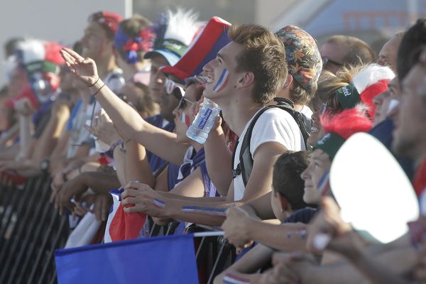 Votre ville prévoit-elle une fan zone pour admirer le match France-Belgique ? - Photo d'illustration 