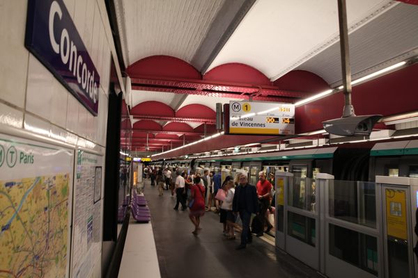 Un incident a eu lieu sur la ligne 1 qui est partiellement interrompue.