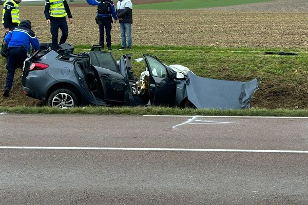 Un choc frontal violent survenu le 27 novembre dans l'Aube, sur la D677, à hauteur de Sainte-Maure. 