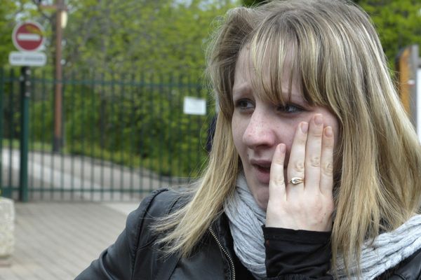 Cécile Bourgeon, la mère de Fiona, a été mise en examen pour "coups mortels aggravés" le 22 octobre 2013.