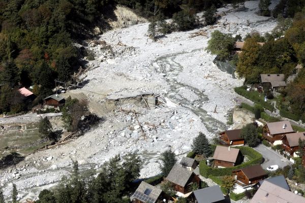 Le pont Maissa de Saint-Martin-Vésubie (Alpes-Maritimes) détruit pendant la tempête Alex et photographié le 14 octobre 2020