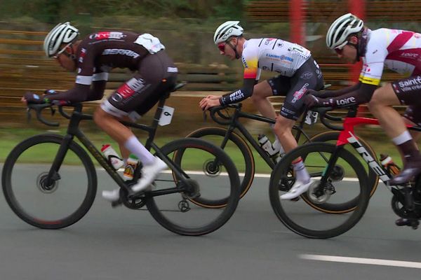 Ziklistak Euskal Herrian Cyclistes au Pays basque