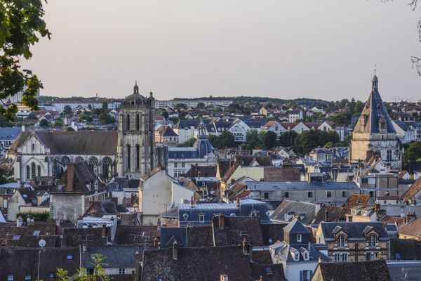 Vue de la Chapelle royale de Dreux, dans le département d'Eure-et-Loir en région Centre-Val de Loire.