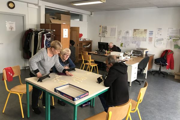 Trois fois par semaine, le conseil de quartier accueille les habitants dans son local situé allée Latreille, à Brive.