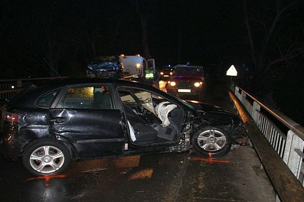 Céret (Pyrénées-Orientales) - 4 blessés dans un choc frontal entre 2 voitures sur la RD.618 - 4 janvier 2016.