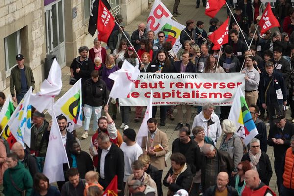 La traditionnelle manifestation unitaire a réuni plus de 2000 personnes ce mecredi 1er mai 2024 à Besançon (Doubs).