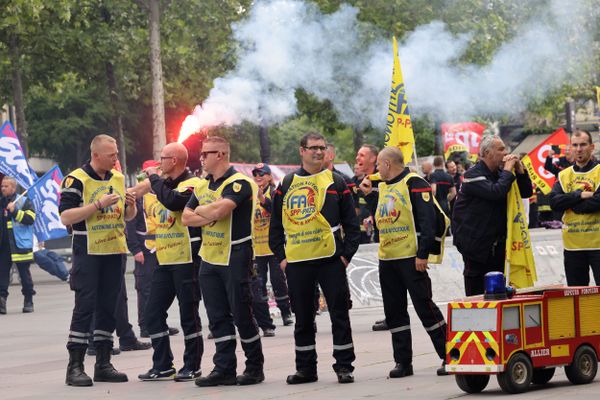 Au printemps, les pompiers se sont mobilisés à Paris pour obtenir une prime JO. Prime qu'ils viennent d'obtenir.