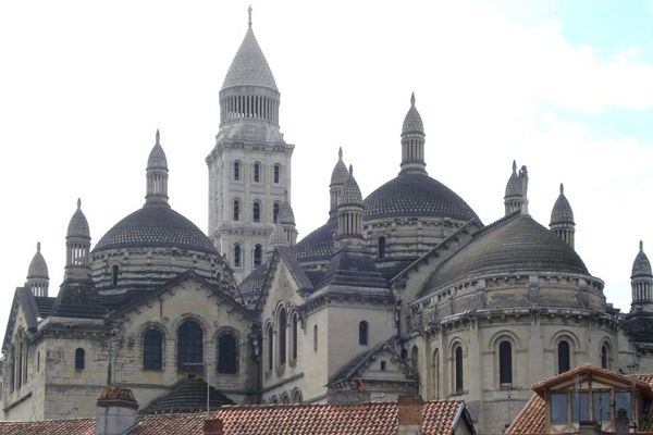 L'entreprise Quelin qui appartient à la filiale Villemain Aquitaine a notamment rénové une partie du cloître de la Cathédrale St Front de Périgueux.