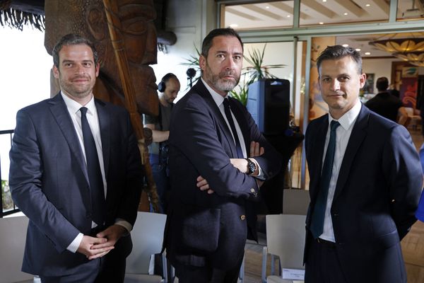 Remi Bastille, Eric Thiers and Frederic Pottier, accompagnent Emmanuel Macron en Nouvelle-Calédonie.