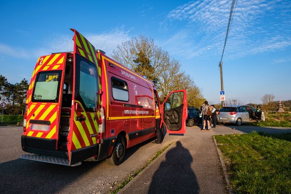 L'accident a fait trois blessés, dont un en urgence absolue, qui a dû être héliporté vers le CHU de Toulouse (31). Image d'illustration