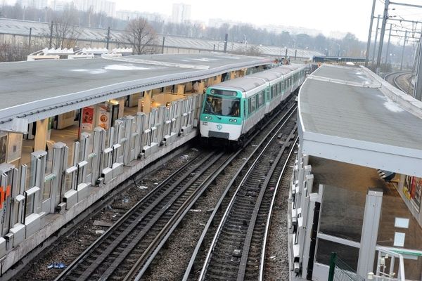 ligne de métro 13