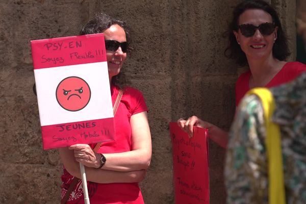 Les psychologues de l'éducation nationale manifestaient le 6 juin 2024 à Montpellier, dans l'Hérault, pour dénoncer un manque de moyen criant.