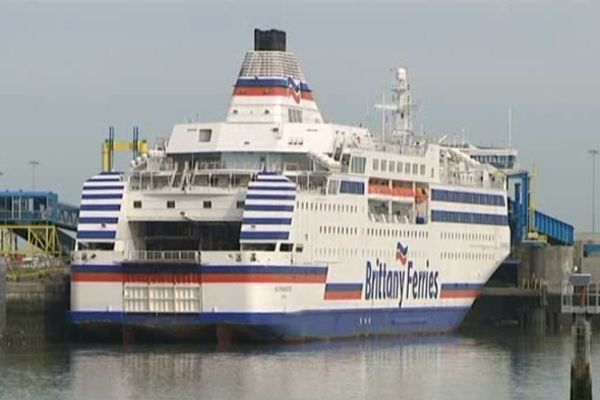 Le Normandy à quai à Ouistreham, vendredi 21 septembre