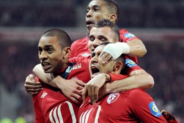 La joie de Payet, Rodelin, Martin et Béria. Le LOSC large vainqueur de Lorient 5-0. 