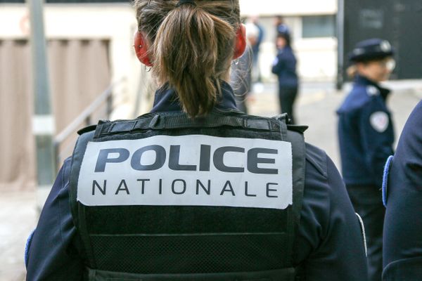 Un homme est recherché par la SIPJ de Marseille et la direction de la criminalité territoriale pour viol et tentative de viol avec violence à l'encontre de deux victimes sur le territoire d'Aix-en-Provence (Illustration).