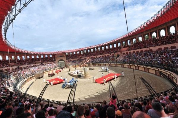 Le Puy du Fou couronné par l'Applause Award 2014