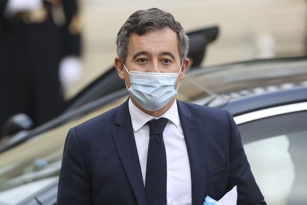 Gerald Darmanin ministre de l'Interieur a la sortie du conseil des ministres sur le perron de l'Elysee. Paris, 17.11.2021