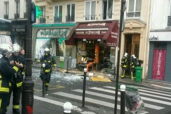 Une explosion au gaz a eu lieu vendredi 14 février 2014 en milieu d'après-midi dans une chocolaterie du 8e arrondissement de Paris.