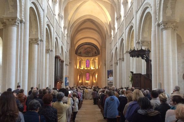 La messe qui célèbre les 950 ans de l'Abbaye aux Dames