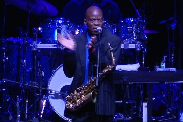 Maceo Parker et son groupe ont fait bouger le public de l'Œno Music Festival, à Dijon.