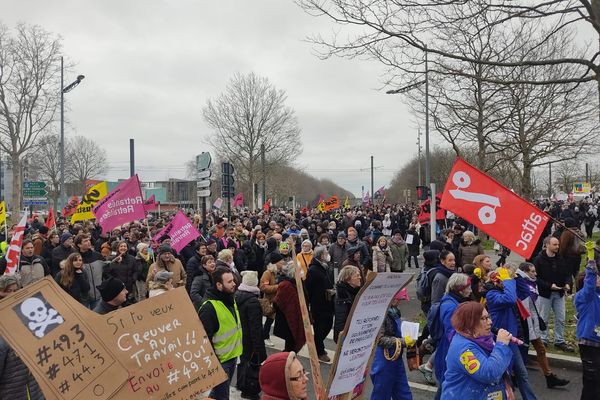 Nouveau samedi de manifestation dans les rues de Caen, ce 11 mars.