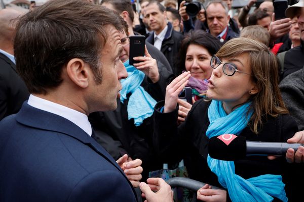 Emmanuel Macron, lors d'un échange tendu avec Chloé Bourguignon, secrétaire général de l'Unsa Grand Est.