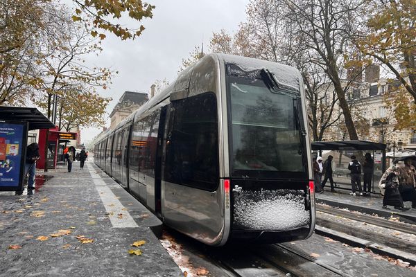 La ligne de tram A a été coupée dans le sens Sud Nord ce matin à Tours.