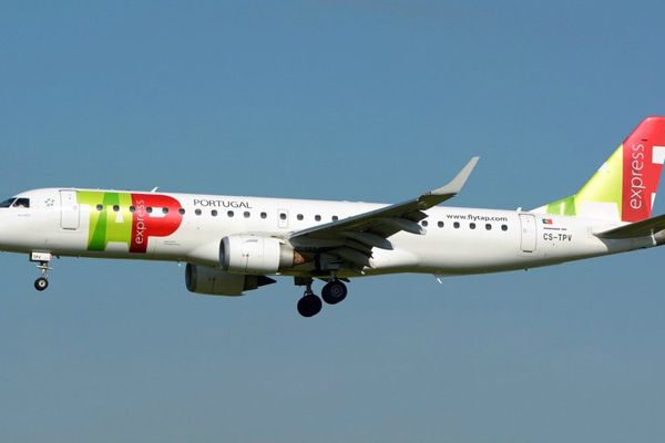 C'est cet avion de la compagnie portugaise Portuguesa de Transportes Aereos S.A. qui s'est retrouvé en mauvaise posture.